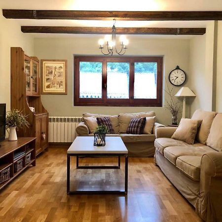 Acogedor Apartamento En El Corazon Del Valle Les Bordes Экстерьер фото